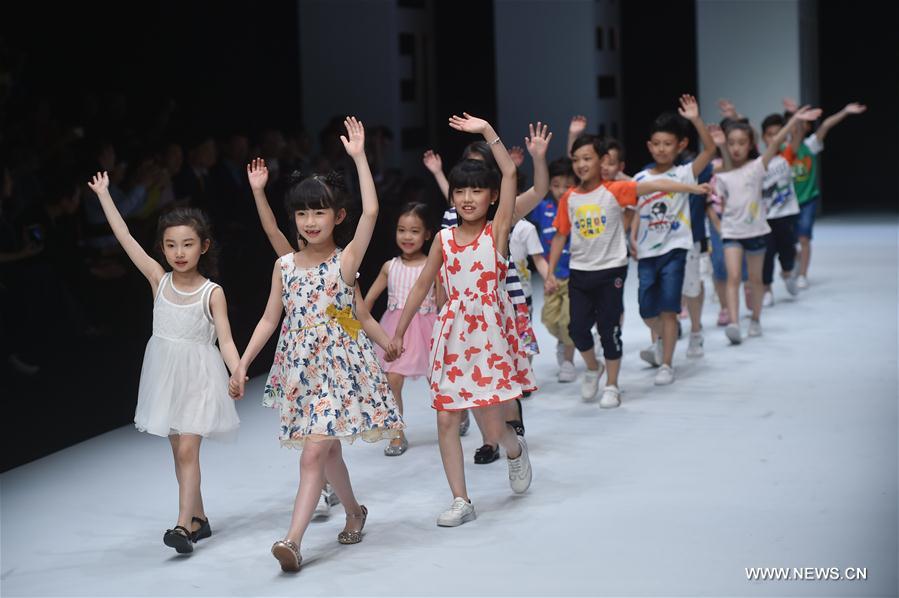 CHINA-FUJIAN-SHISHI-FASHION WEEK (CN)