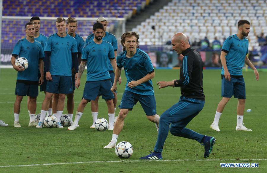 (SP)UKRAINE-KIEV-CHAMPIONS LEAGUE-TRAINING