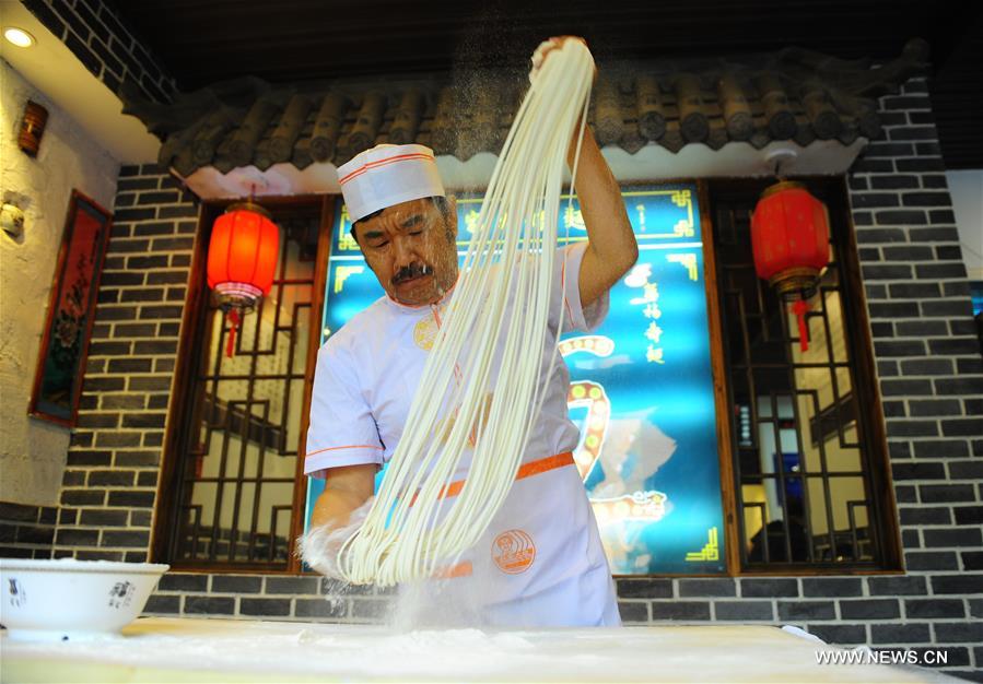 CHINA-SHANDONG-NOODLE MAKING (CN)