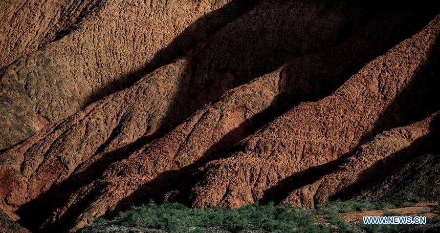 CHINA-GANSU-ZHANGYE-DANXIA LANDFORM (CN)