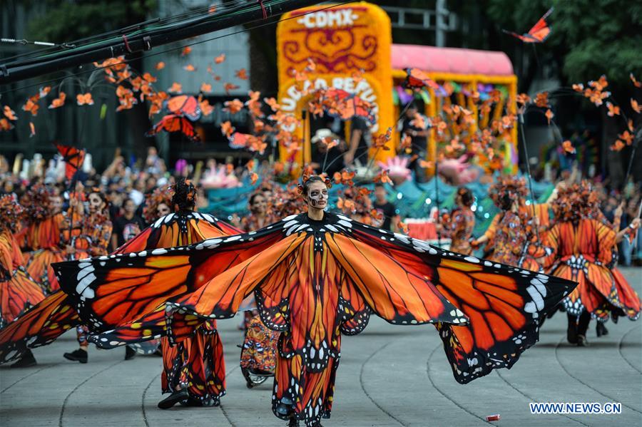 MEXICO-MEXICO CITY-DAY OF THE DEAD-PARADE