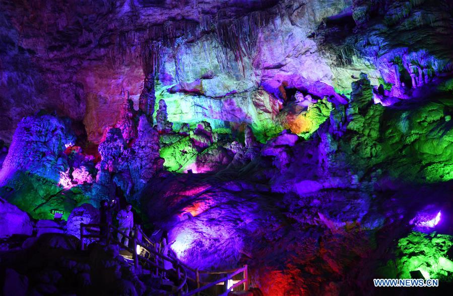 CHINA-GANSU-KARST CAVE (CN)