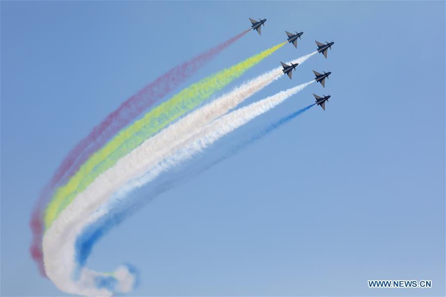 CHINA-GUANGDONG-ZHUHAI-AIRSHOW-BAYI AEROBATIC TEAM-PERFORMANCE(CN)