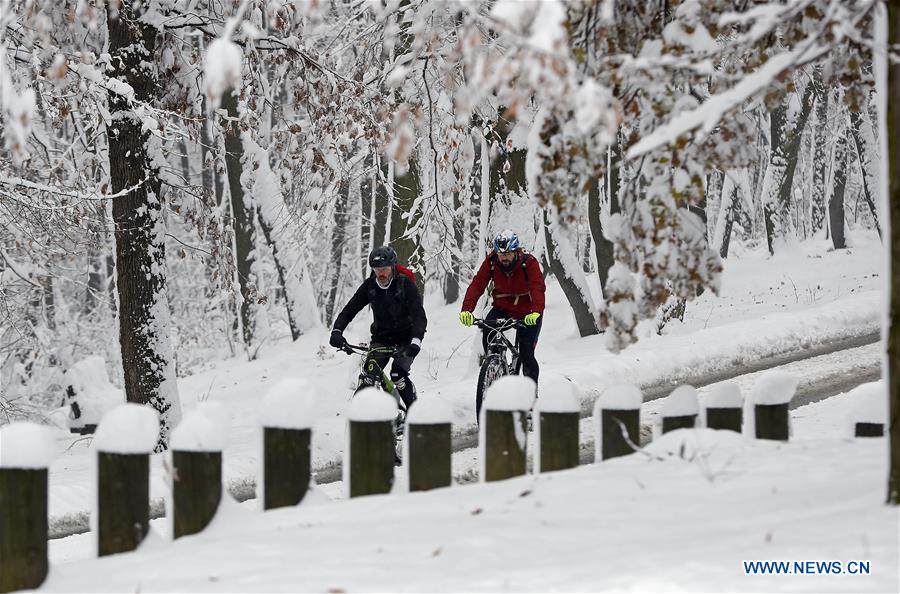 SERBIA-BELGRADE-WEATHER-SNOW