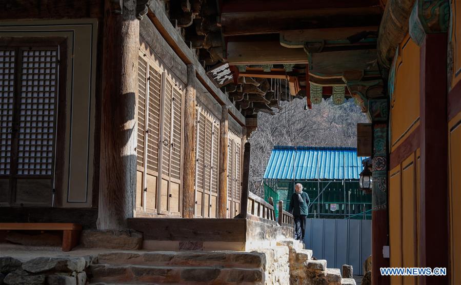 SOUTH KOREA-GYEONGSANGBUK-DO-ANDONG-BONGJEONGSA TEMPLE