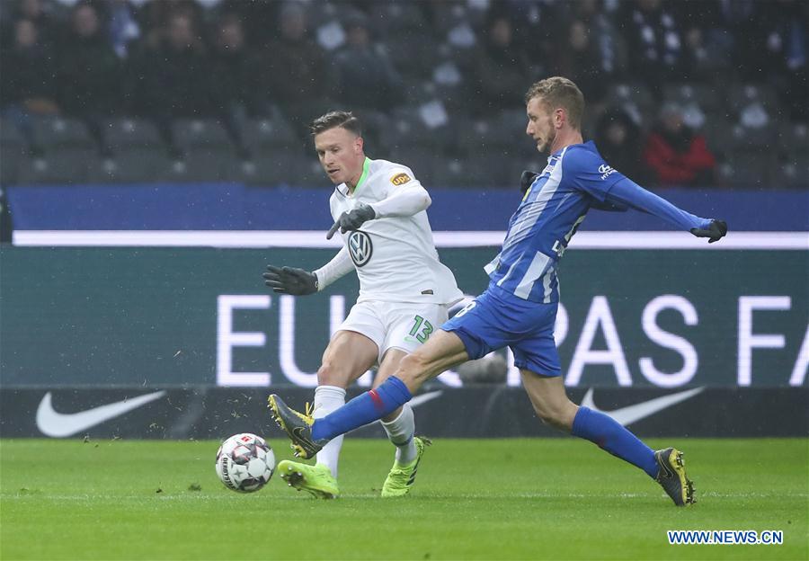 (SP)GERMANY-BERLIN-SOCCER-BUNDESLIGA-HERTHA VS WOLFSBURG