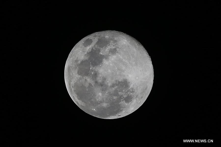 PHILIPPINES-QUEZON-FULL MOON