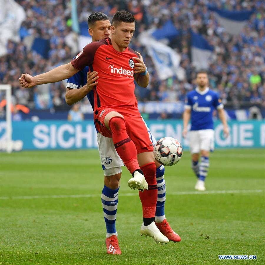 (SP)GERMANY-GELSENKIRCHEN-SOCCER-BUNDESLIGA-SCHALKE 04 VS FRANKFURT