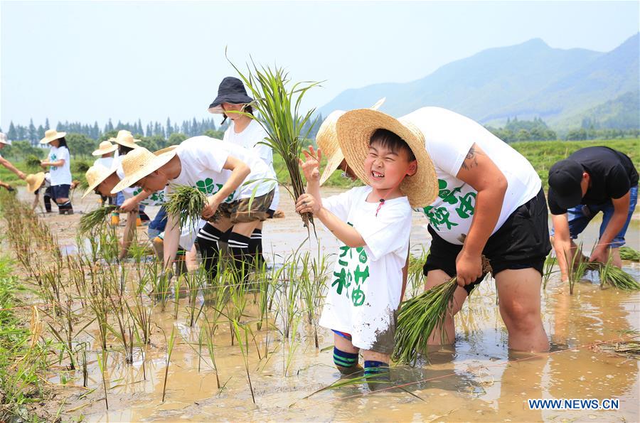 #CHINA-DRAGON BOAT FESTIVAL-HOLIDAY (CN)