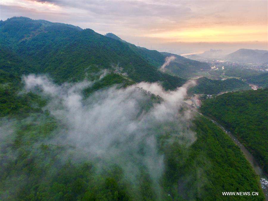 CHINA-FUZHOU-MOUNTAIN SCENERY (CN)