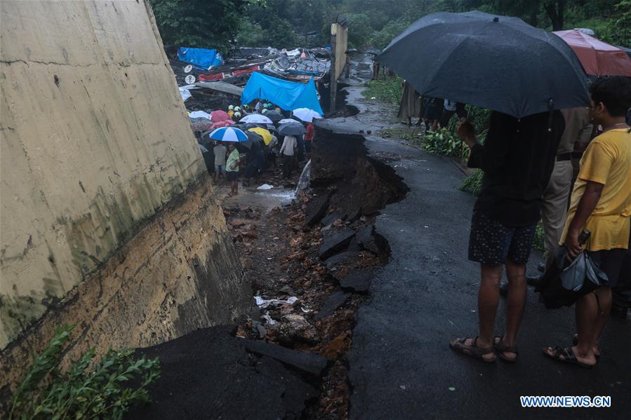 INDIA-MUMBAI-MONSOON INCIDENT