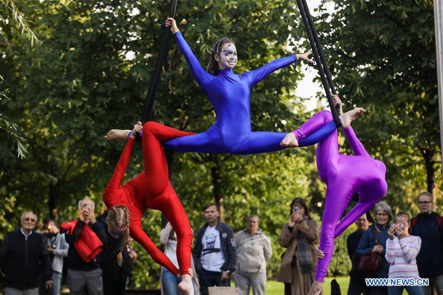 (SP)RUSSIA-MOSCOW-AERIAL GYMNASTICS FESTIVAL