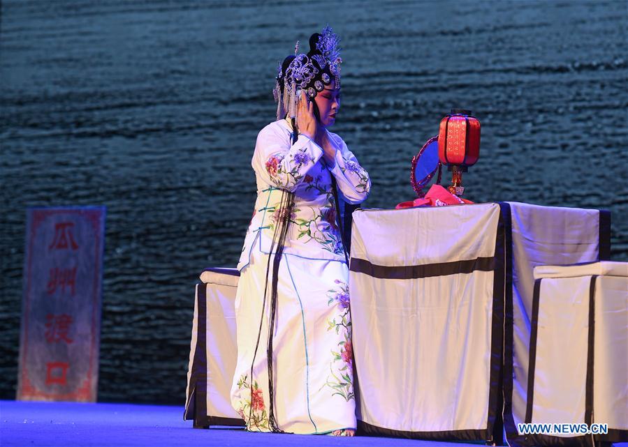 CHINA-JIANGSU-KUNSHAN-CHINESE OPERA GALA (CN)