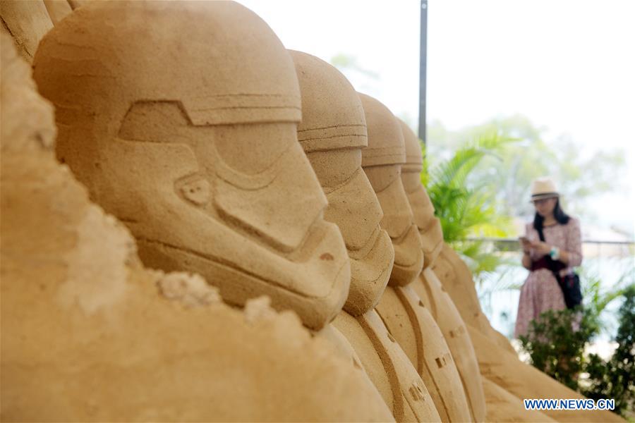 SINGAPORE-SENTOSA-SANDSATION