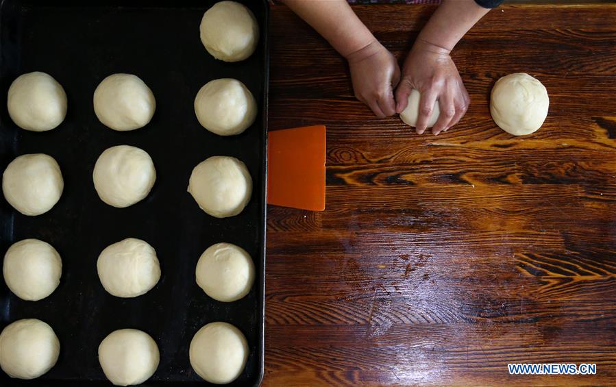 CHINA-INNER MONGOLIA-RUSSIAN BREAD SHOP (CN)