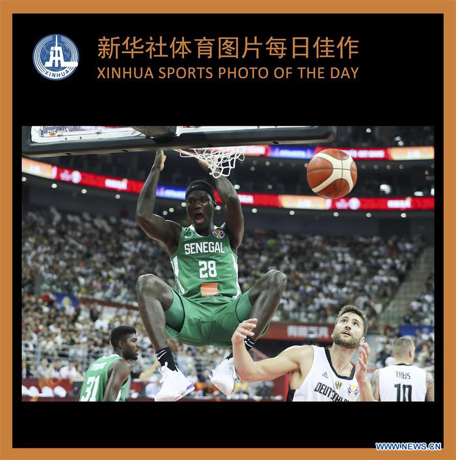 (SP)XINHUA SPORTS PHOTO OF THE DAY