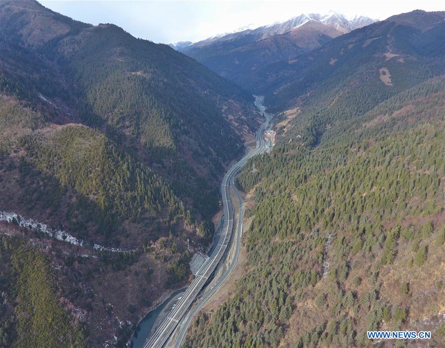 CHINA-SICHUAN-WENCHUAN-MAERKANG-EXPRESSWAY (CN)