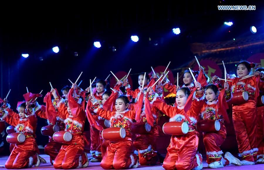 CHINA-HENAN-JIAXIAN-OLD STREET-CELEBRATION (CN)