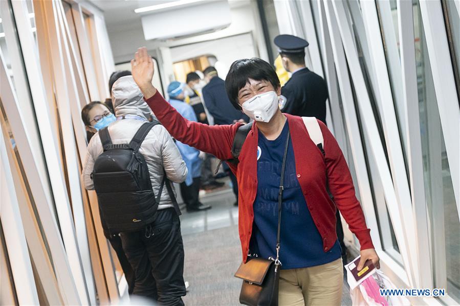 CHINA-HUBEI-WUHAN-STRANDED RESIDENTS-ARRIVAL (CN)