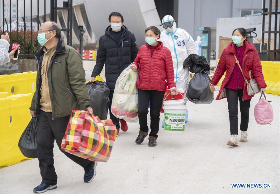 CHINA-HUBEI-WUHAN-CURED PATIENTS-DISCHARGE (CN)