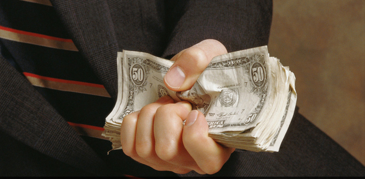 子公司被查中航老總怒了？