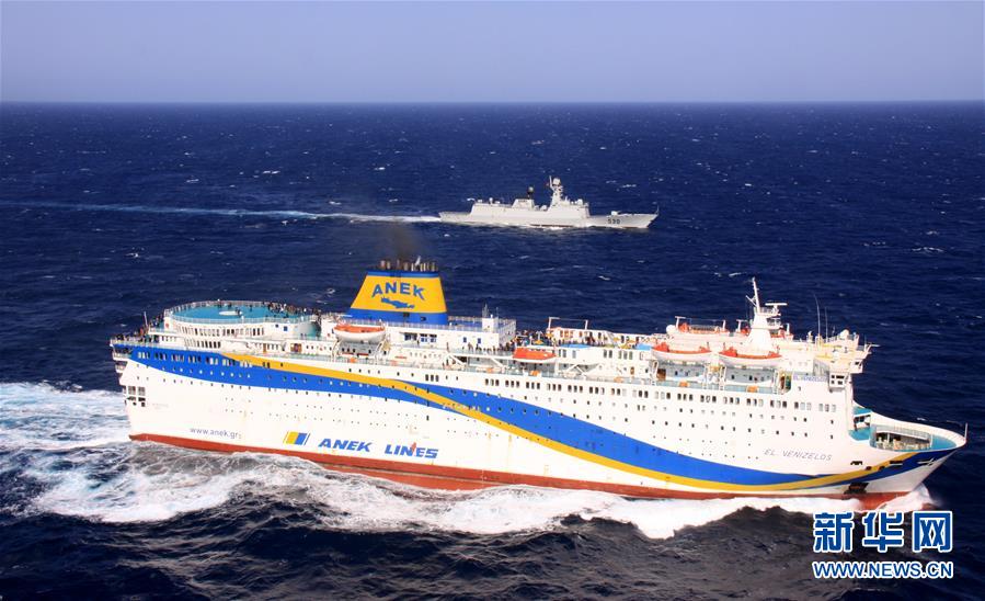 （人民海軍70年&middot;新華全媒頭條&middot;圖文互動）（12）向著深藍(lán)出發(fā)&mdash;&mdash;獻(xiàn)給人民海軍成立70周年