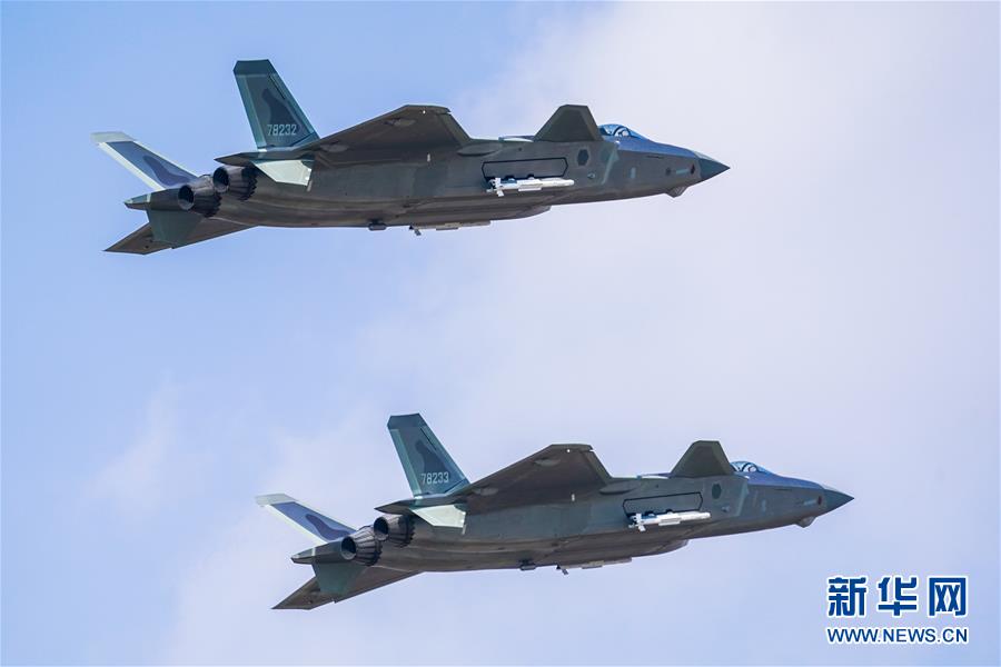 （圖文互動(dòng)）（3）空軍航空開放活動(dòng)&ldquo;第一現(xiàn)場(chǎng)&rdquo;透射強(qiáng)國興軍新航跡