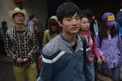 260名&ldquo;4&middot;20&rdquo;蘆山地震災區(qū)受困人員返回咸陽