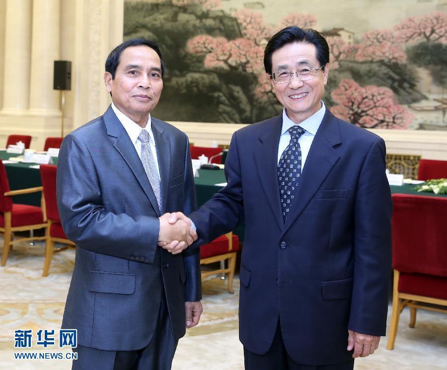 7月7日，中共中央書記處書記、中央紀委副書記趙洪祝在北京同老撾人民革命黨中央政治局委員、中央紀委書記、政府副總理本通率領的老撾人民革命黨代表團舉行工作會談。新華社記者 姚大偉 攝 