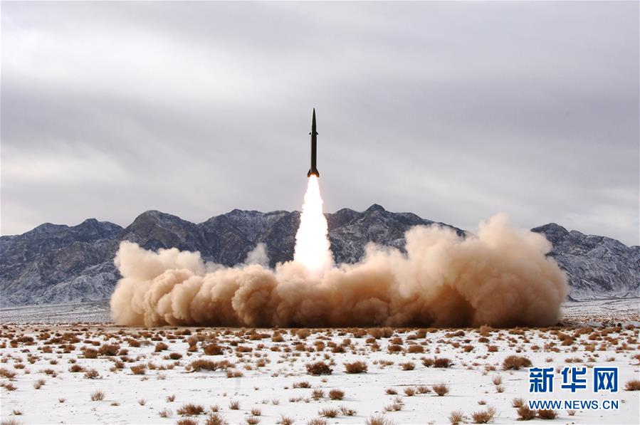 （圖文互動(dòng)）（3）中國(guó)軍隊(duì)2017：打造實(shí)戰(zhàn)化訓(xùn)練&ldquo;升級(jí)版&rdquo;