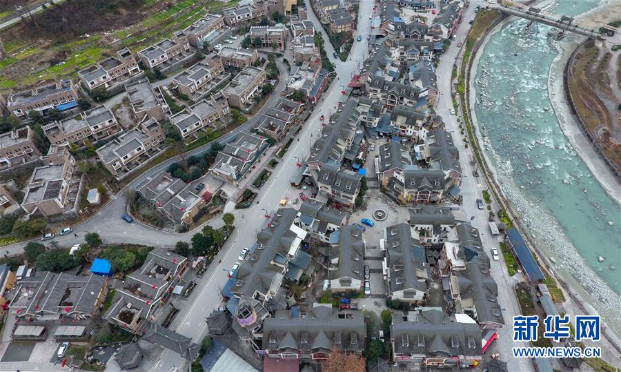 （新媒體專線）（3）我們對美好生活更加充滿信心&mdash;&mdash;習近平總書記春節(jié)前夕赴四川看望慰問回訪記 