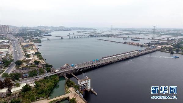 （圖文互動）（3）&ldquo;白練&rdquo;變&ldquo;黑龍&rdquo;，江河變&ldquo;草原&rdquo;－－粵東母親河為何污染20多年難治理？