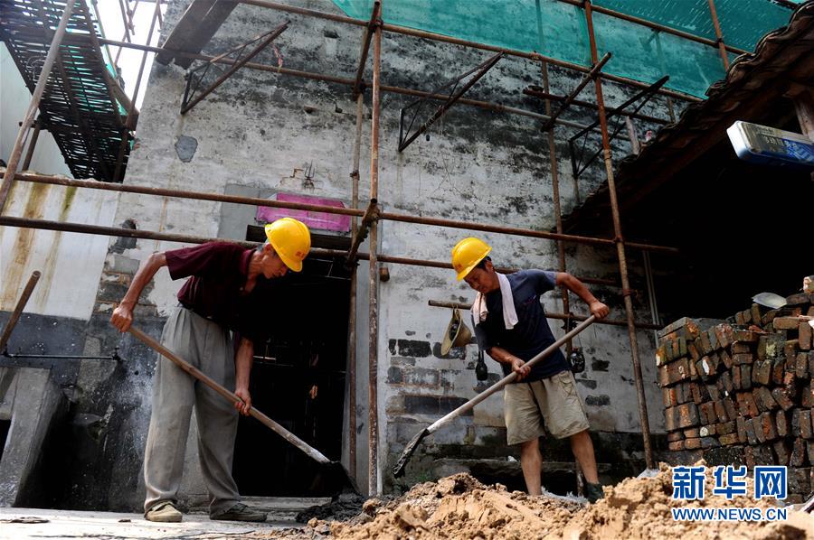 （新華全媒頭條&middot;搶救古民居&middot;圖文互動）（6）當(dāng)古民居遇上城鎮(zhèn)化，如何留住鄉(xiāng)愁？