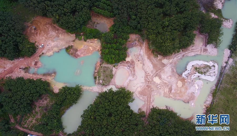 （新華視點(diǎn)&middot;圖文互動(dòng)）（1）小作坊&ldquo;游擊&rdquo;盜采、查處窩點(diǎn)&ldquo;死灰復(fù)燃&rdquo;，海南非法采砂緣何難止？