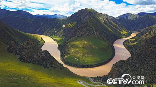 萬里長江第一灣就在這支管護(hù)隊(duì)的巡護(hù)區(qū)內(nèi)。