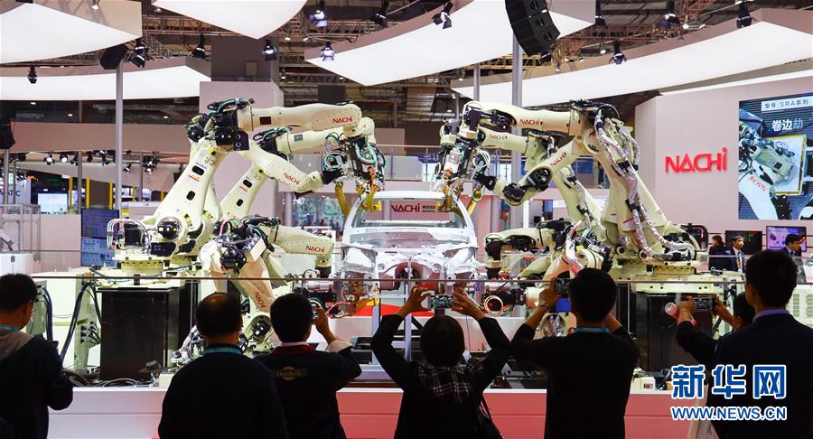 （新華全媒頭條&middot;聚焦進(jìn)口博覽會&middot;圖文互動）（2）匯聚世界經(jīng)濟(jì)前行的浩蕩潮流&mdash;&mdash;從首屆中國國際進(jìn)口博覽會看全球合作發(fā)展新趨勢