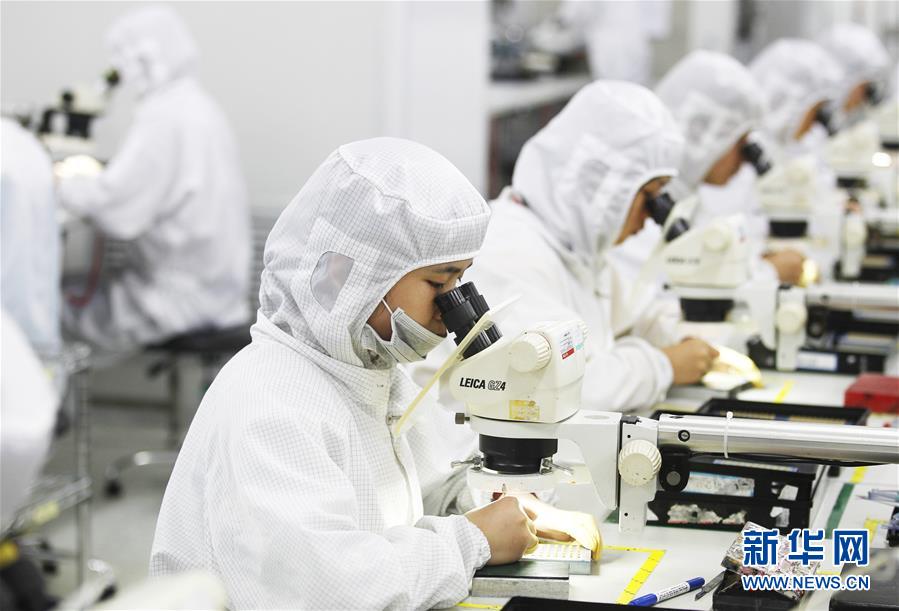 (在習(xí)近平新時(shí)代中國特色社會(huì)主義思想指引下·慶祝改革開放40周年·創(chuàng)新發(fā)展)(新華全媒頭條·圖文互動(dòng))(2)創(chuàng)新:“第一動(dòng)力”的時(shí)代答卷