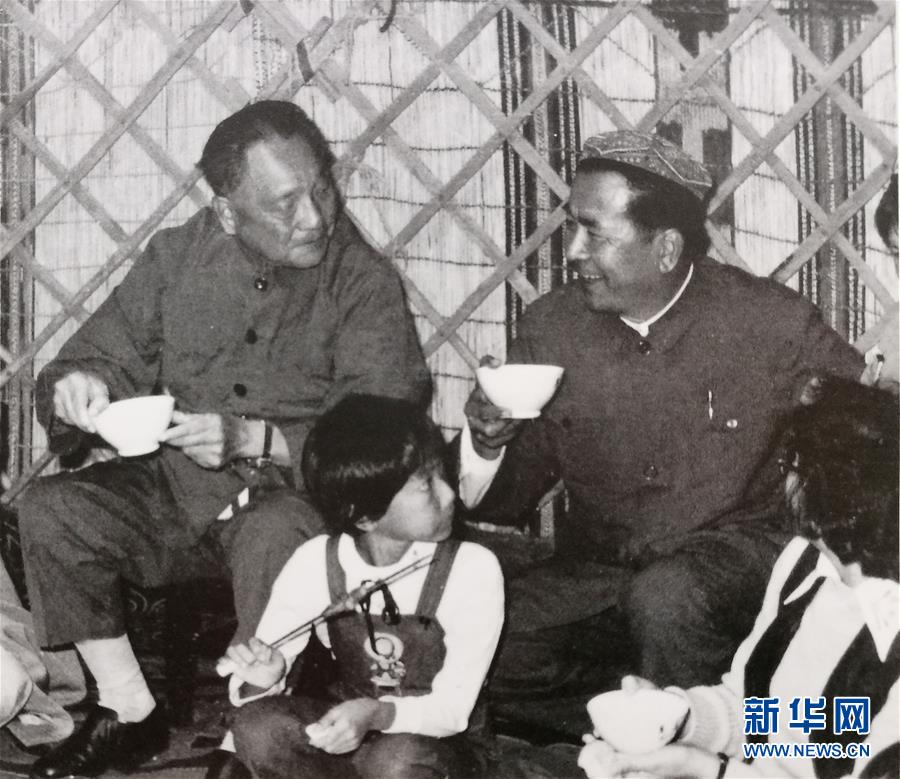 （時政）（2）鐵木爾&middot;達瓦買提同志生平照片