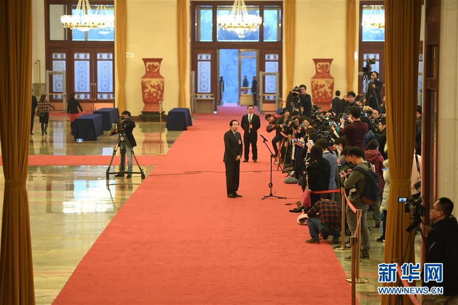 （兩會(huì)&middot;政協(xié)開幕）（5）采訪部長