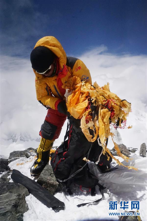 （圖文互動(dòng)）（1）平靜而充滿力量&mdash;&mdash;&ldquo;中國(guó)網(wǎng)事&middot;感動(dòng)2018&rdquo;年度網(wǎng)絡(luò)人物群像