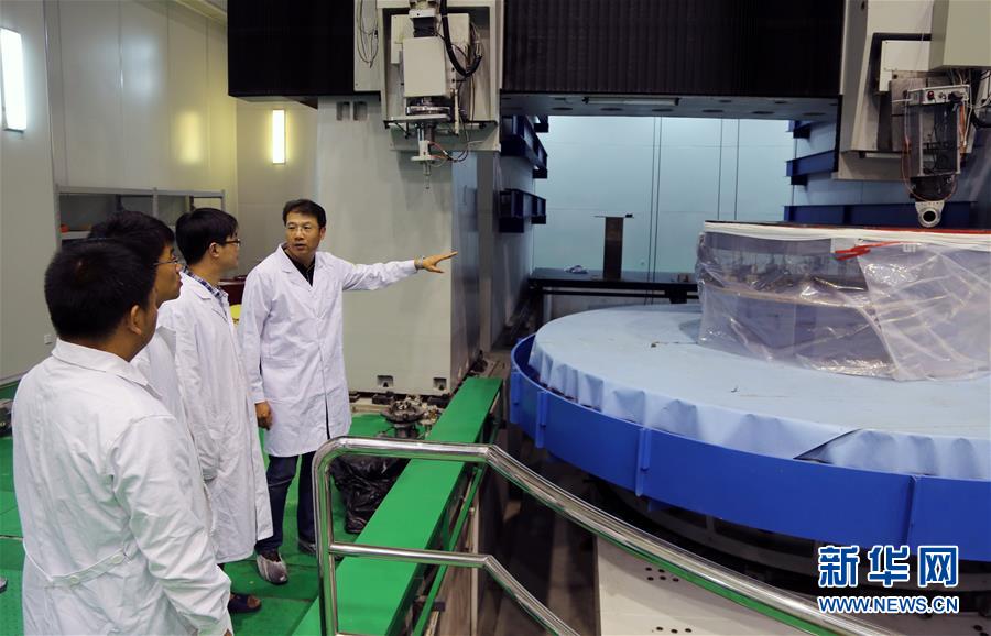 （新華全媒頭條&middot;圖文互動(dòng)）（5）追光者&mdash;&mdash;&ldquo;長(zhǎng)光人&rdquo;的報(bào)國(guó)故事 