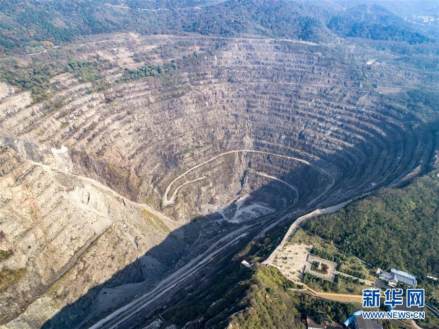 （壯麗70年&middot;奮斗新時(shí)代&mdash;&mdash;共和國(guó)發(fā)展成就巡禮&middot;圖文互動(dòng)）（2）潮涌楚天闊&mdash;&mdash;湖北砥礪奮進(jìn)70年譜寫(xiě)高質(zhì)量發(fā)展華章