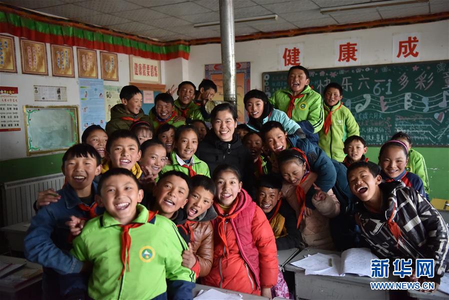（不忘初心、牢記使命&middot;圖文互動(dòng)）（3）青春之花綻放五千米云端&mdash;&mdash;記扎根海拔最高縣小學(xué)教師夫妻杜安東、曹曉花