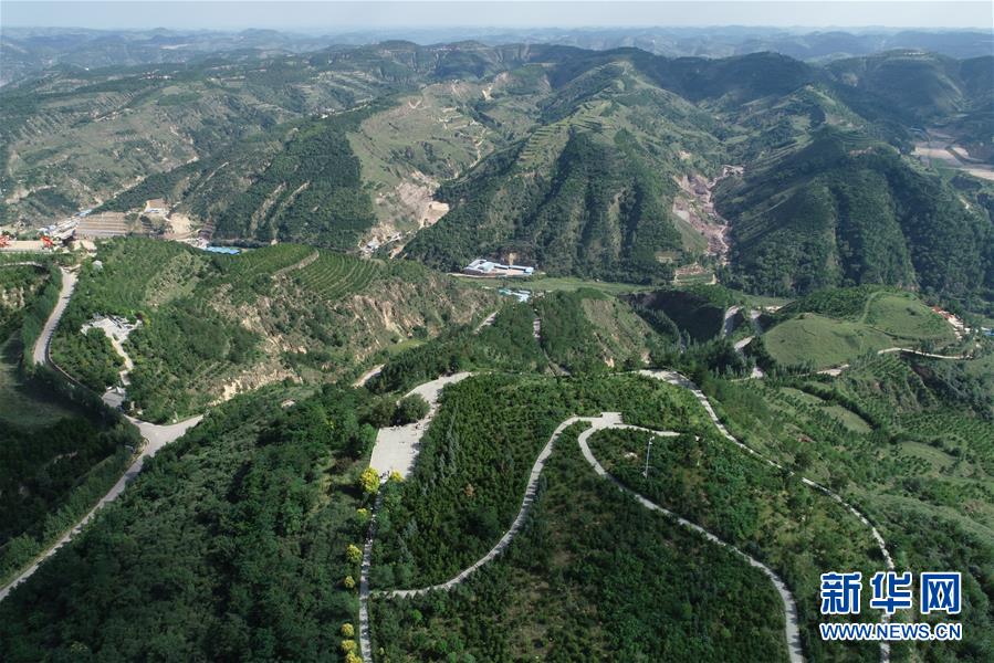 （新華全媒頭條&middot;壯麗70年&middot;奮斗新時代&mdash;&mdash;記者再走長征路&middot;圖文互動）（8）紅星，從這里照耀中國&mdash;&mdash;陜北見證中國革命的歷史轉(zhuǎn)折