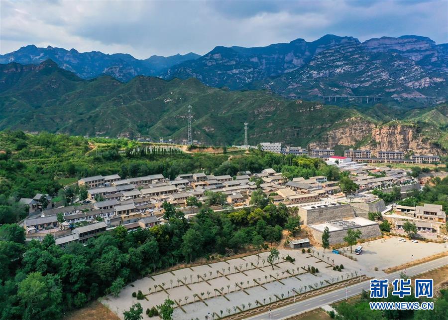 （集中連片特困地區(qū)貧困村調(diào)研行&middot;圖文互動）（5）只要有信心，黃土變成金&mdash;&mdash;河北阜平縣駱駝灣村和顧家臺村脫貧調(diào)查