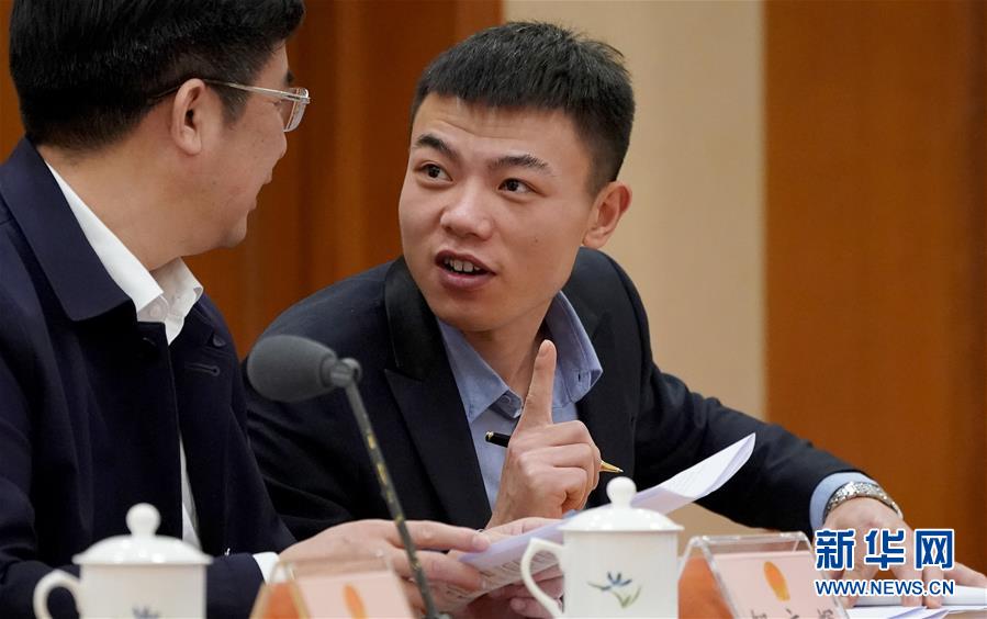 （新華全媒頭條&middot;圖文互動(dòng)）（5）在民主法治的道路上砥礪奮進(jìn)&mdash;&mdash;寫(xiě)在全國(guó)人民代表大會(huì)成立65周年之際