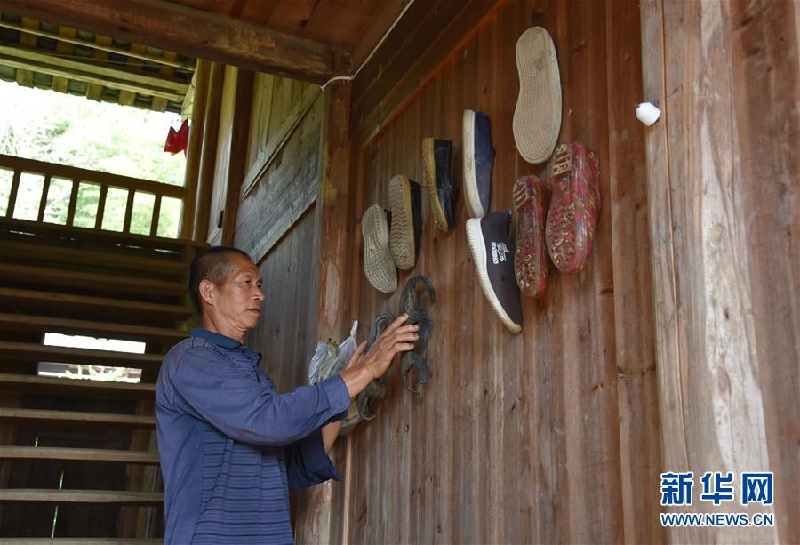 （愛國情 奮斗者&middot;圖文互動(dòng)）（4）貴州印江高石坎護(hù)林隊(duì)：半輩子，以林場為家