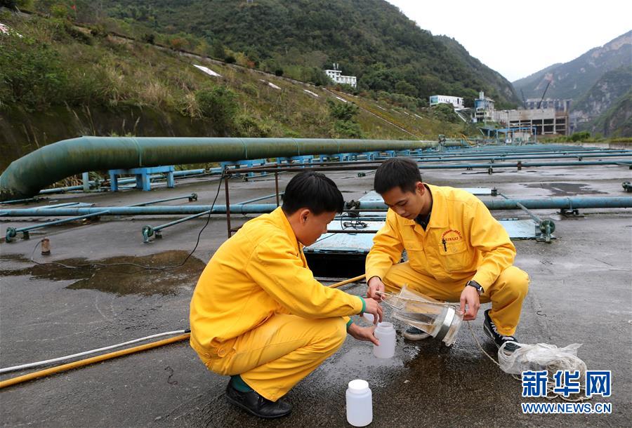 （四中全會精神在基層&middot;圖文互動(dòng)）（5）烏江清，貴州興&mdash;&mdash;貴州第一大河烏江治污記