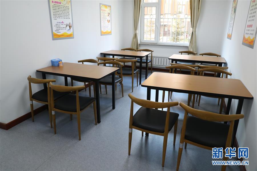 （四中全會精神在基層&middot;圖文互動）（7）棚改區(qū)的民生新事：給回遷居民補上康養(yǎng)服務(wù)短板