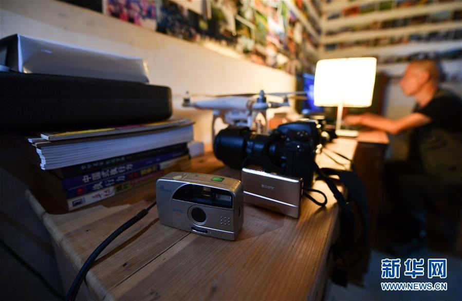 （圖文互動）（7）鄉(xiāng)村攝影師、鄉(xiāng)村&ldquo;模特&rdquo;、民宿店主&mdash;&mdash;鄉(xiāng)村旅游推動婺源農(nóng)民生活方式發(fā)生新變化